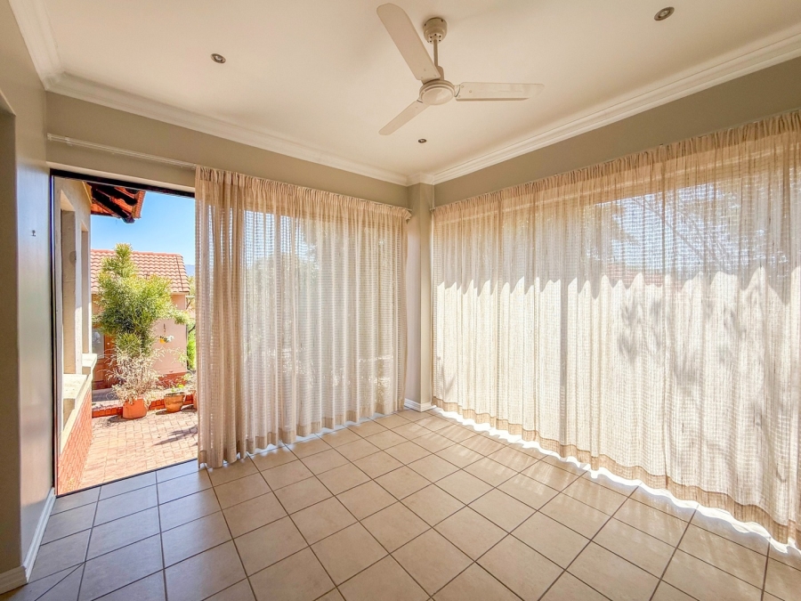 2 Bedroom Property for Sale in Xanadu Nature Estate North West